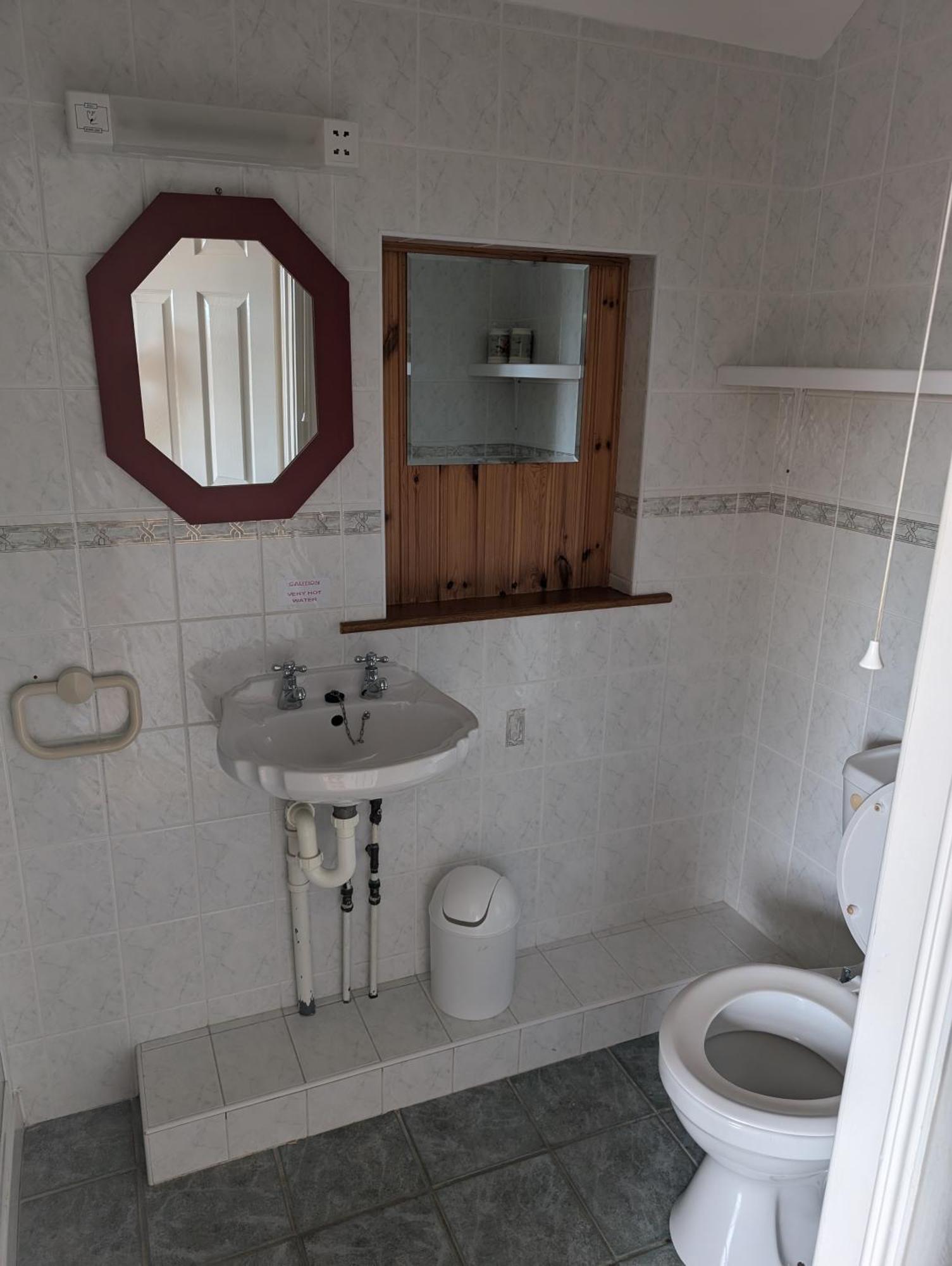 Clare House Bed & Breakfast Ballycastle Bagian luar foto